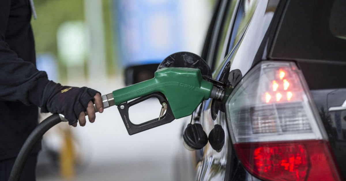 Benzine zam yapıldı