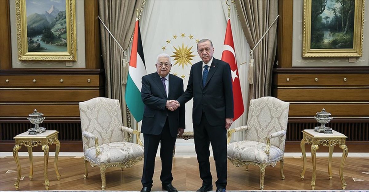 Erdoğan Filistin Devlet Başkanı Abbas ile görüştü