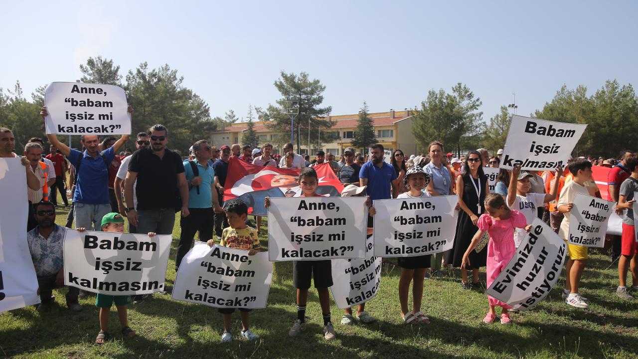 Muğla’da termik santral çalışanları aileleriyle basın açıklaması yaptı