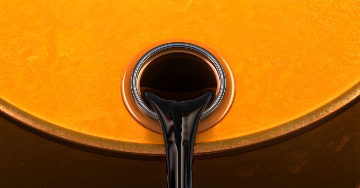 Petrol 3 ayın zirvesine yakın seyrediyor