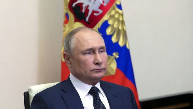 Putin: Afrika ülkelerine ücretsiz tahıl sevkiyatı yapacağız