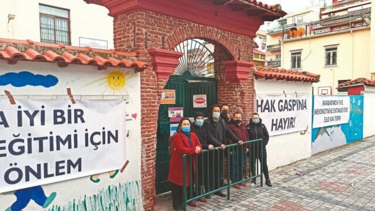 Yunanistan’da 9 Türk okulu da kapatıldı
