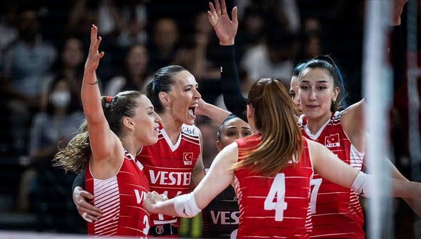 Avrupa Şampiyonası | Filenin Sultanları çeyrek finalde Polonya karşısında