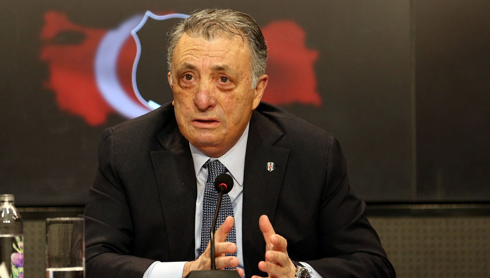 Beşiktaş Başkanı Ahmet Nur Çebi’den istifa iddiasına açıklama: İşimin başındayım