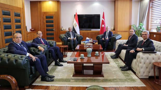 Bolat: Mısır ile yerel paralarda ticaret imkanını araştıracağız
