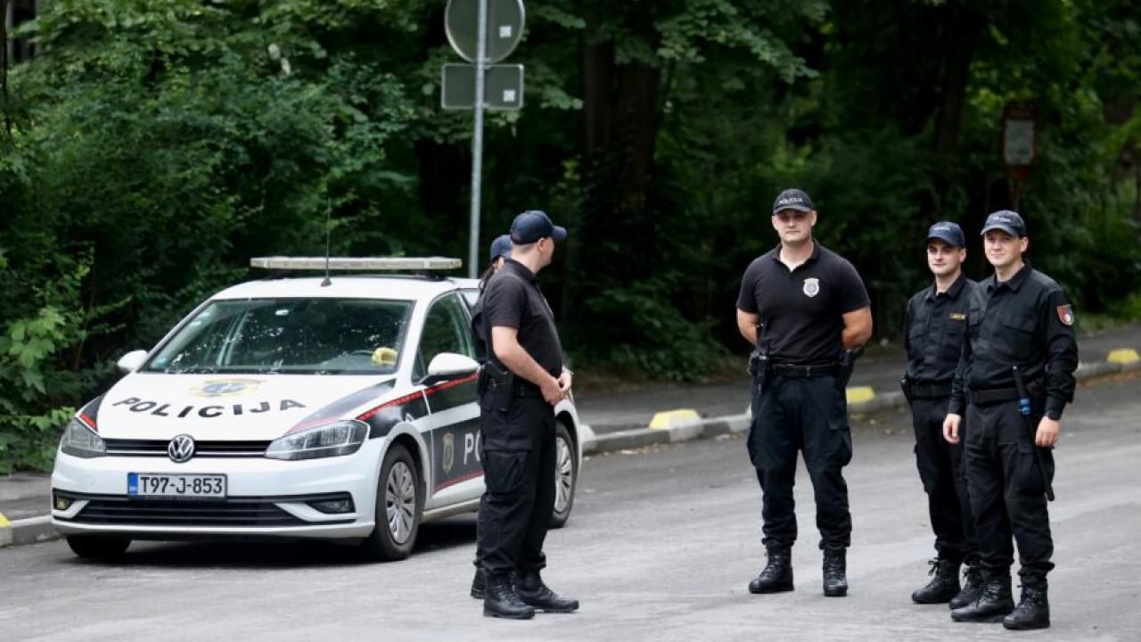 Bosna Hersek’te canlı yayında silahlı saldırı: 2’si Türk 3 ölü
