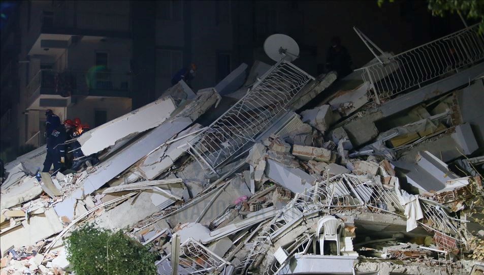 Depremde 137 kişiye mezar olan iki bina ruhsatsız ve kaçak çıktı