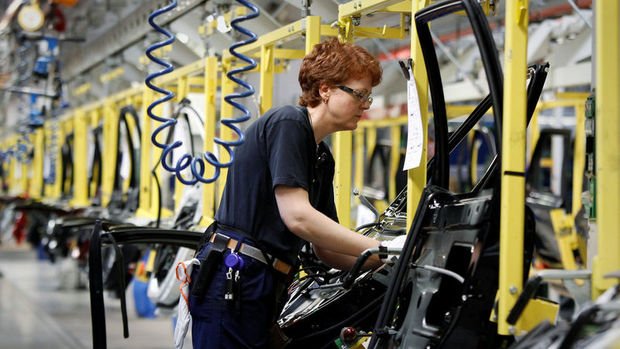 Euro Bölgesi özel sektör aktivitesinde gerileme sürdü