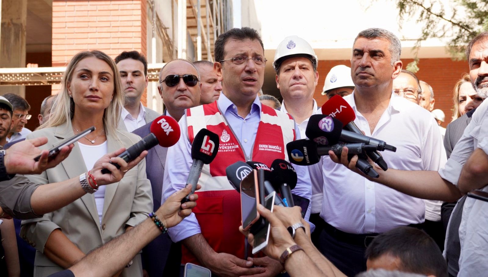 İmamoğlu Tunceli’yi ziyaret etti: Doğruları konuşan Ekrem İmamoğlu olmak zorundayım