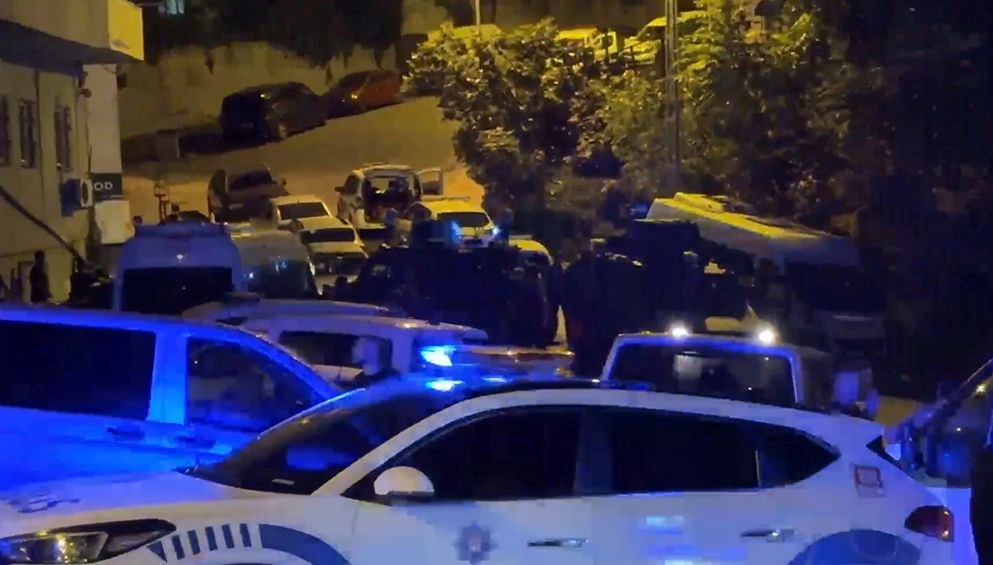 İstanbul Kağıthane’de operasyon sırasında polislere ateş açıldı: 1 polis şehit oldu, 1 polis ağır yaralı