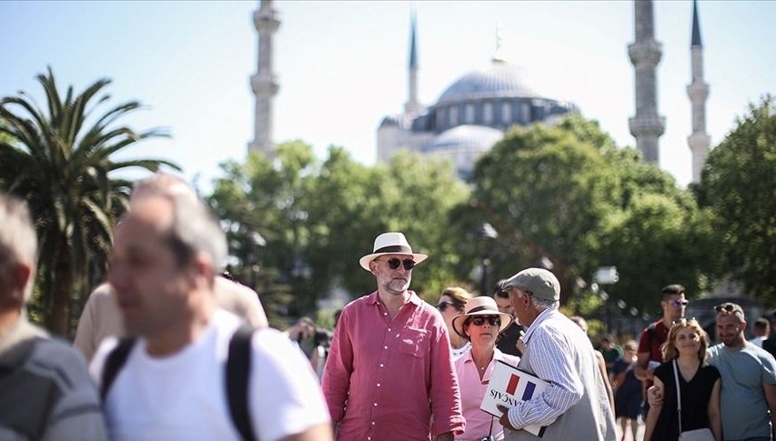 İstanbul’a ilk 6 ayda  7 milyon 903 bin 538 turist geldi