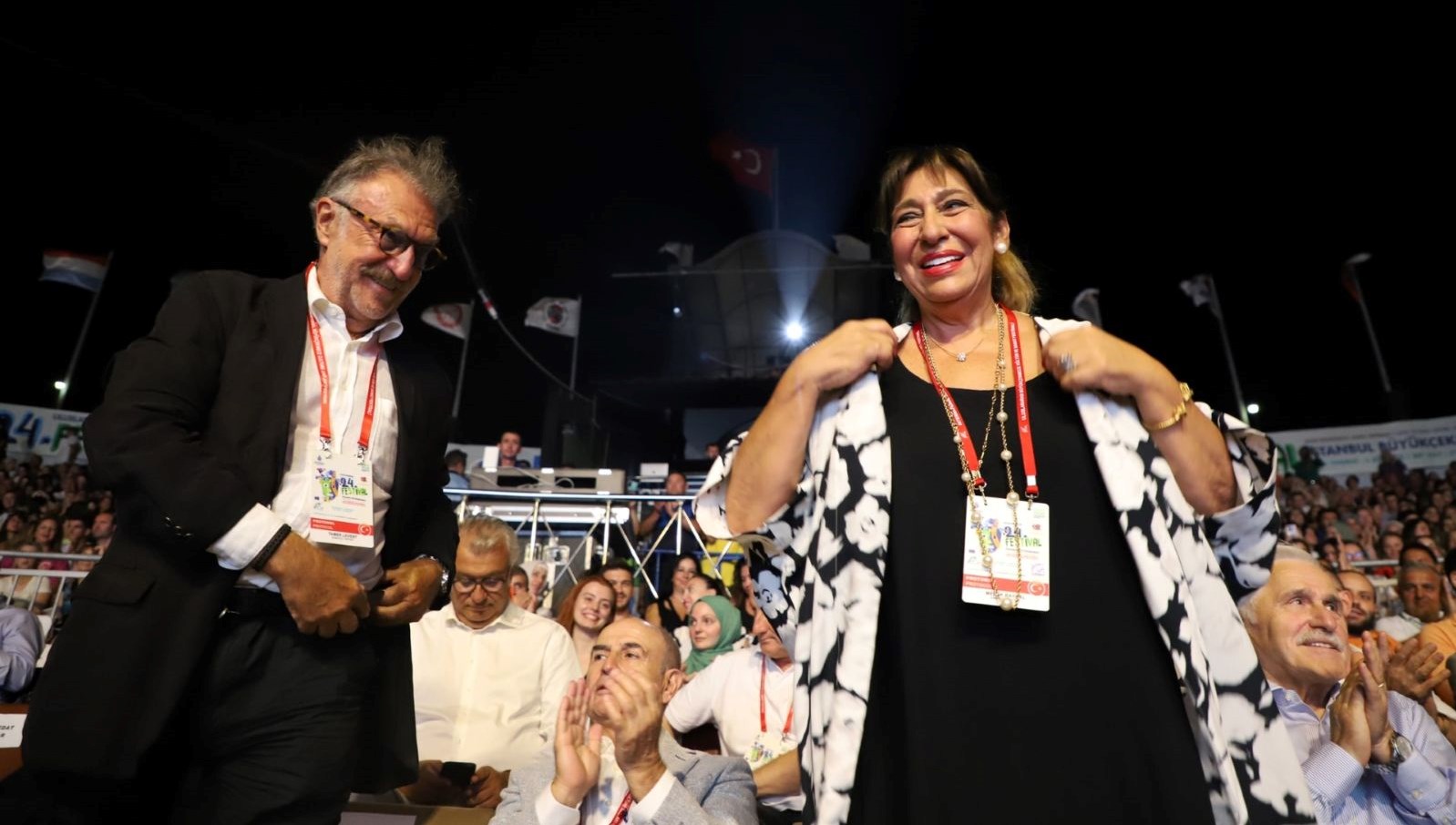 Melek Baykal ve Levent Tamer’e ödül