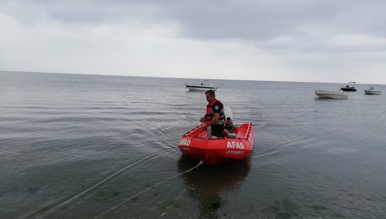 Silivri’de denizde kaybolan yaşlı kadın 10 gündür aranıyor