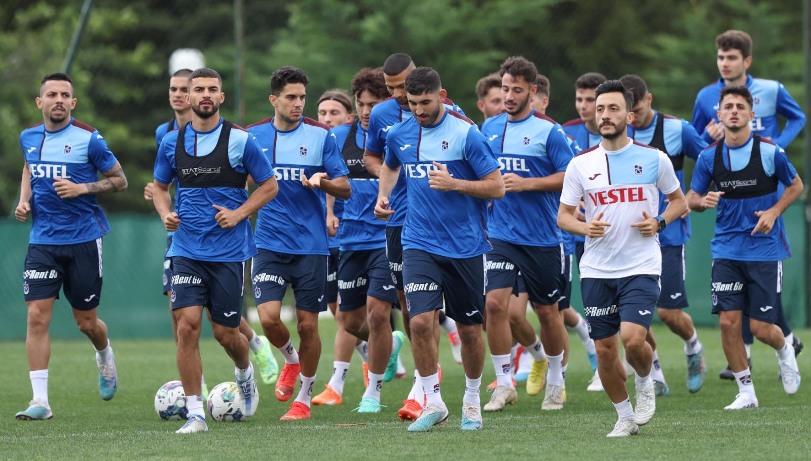 Süper Lig’in açılış maçı Trabzonspor-Antalyaspor karşılaşmasının biletleri satışta