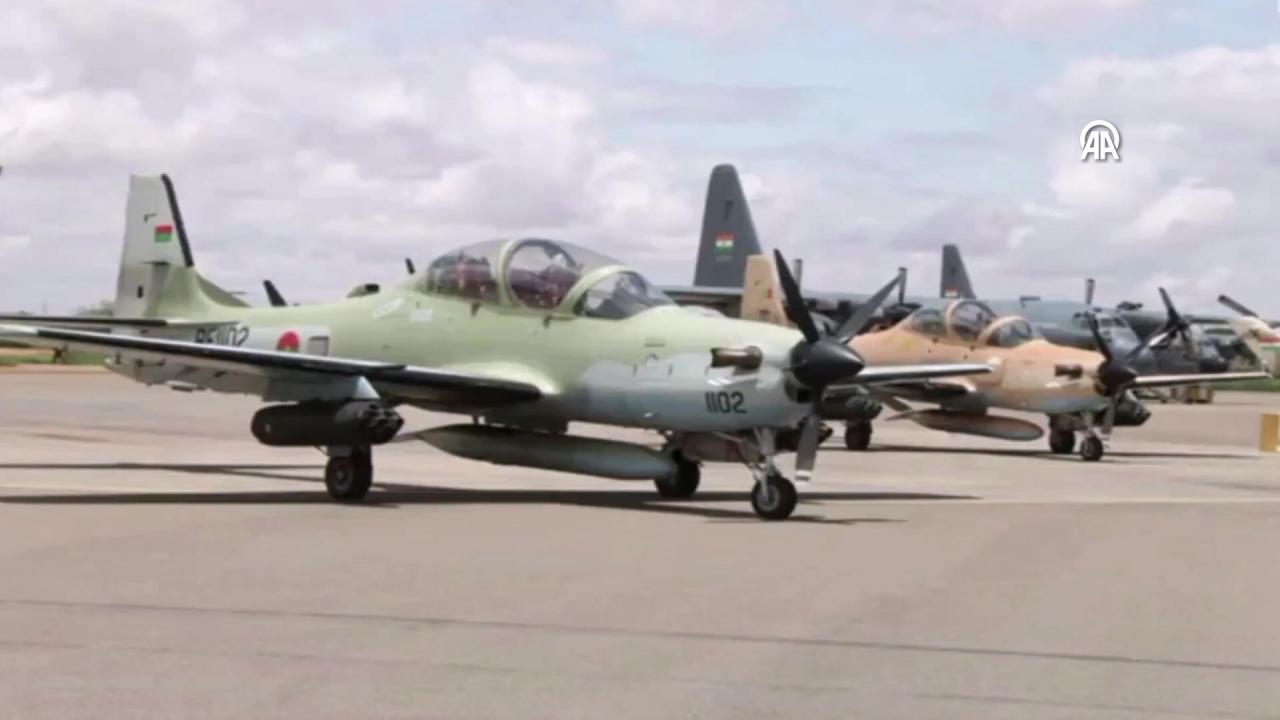 ‘Super Tucano’ savaş uçakları havalandı… Nijer’e askeri operasyon için geri sayım