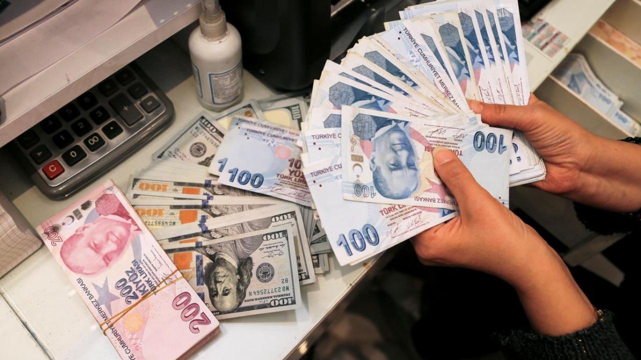 Sürpriz faiz kararı dünyada yankı uyandırdı! Dikkat çeken Dolar-TL yorumu