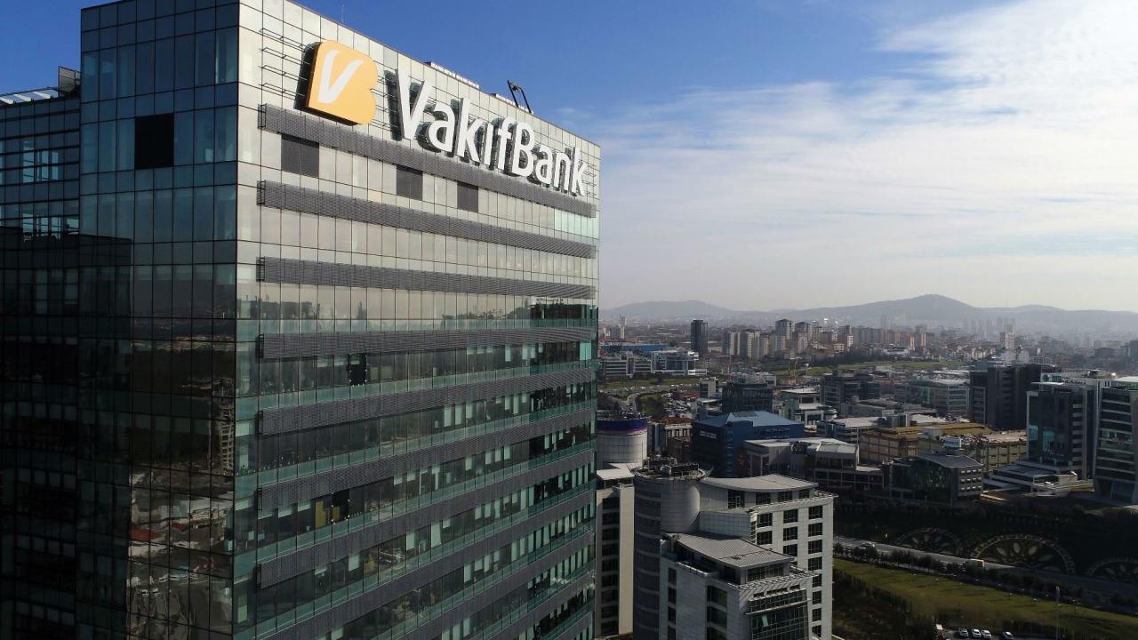 VakıfBank yurt dışından 500 milyon dolar yeni kaynak temin etti