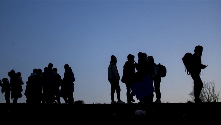 4 ilde 85 göçmen kaçakçığı organizatörü yakalandı