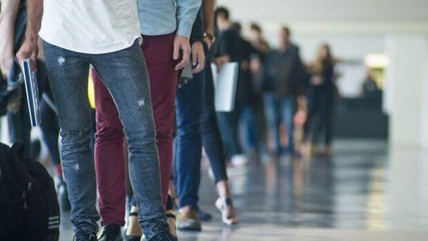 ABD’de işsizlik maaşı başvuruları 8 ayın en düşük seviyelerinde kaldı