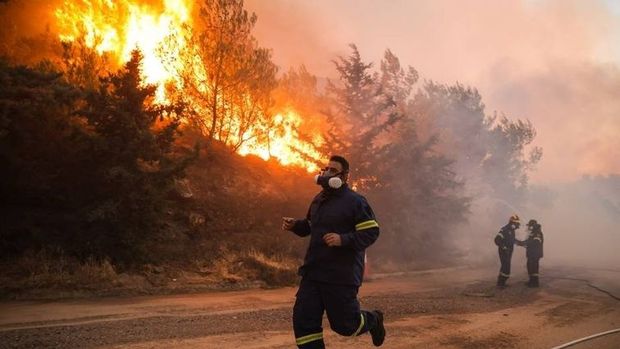 AB’den Yunanistan’a doğal afet desteği
