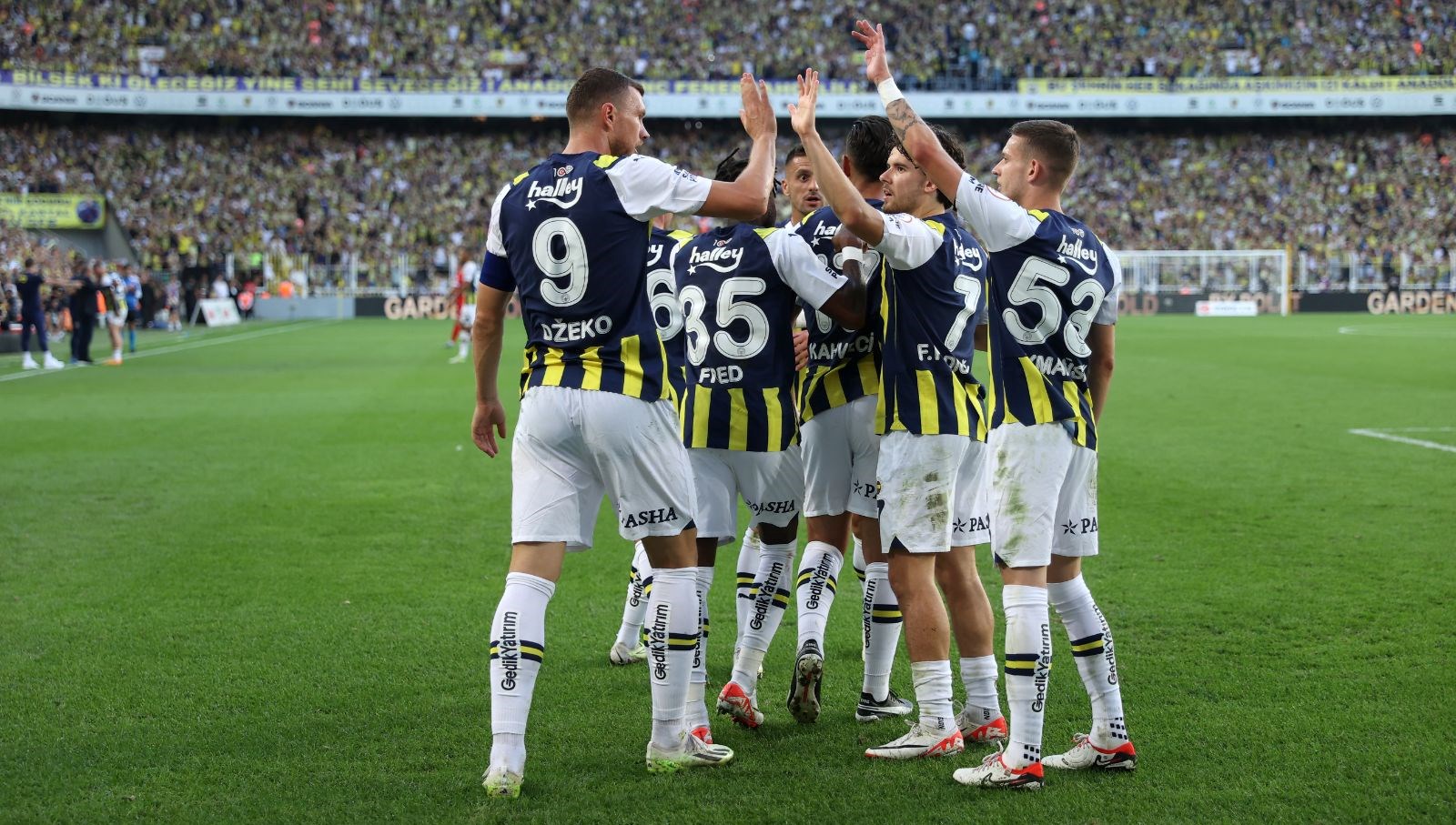 Alanyaspor-Fenerbahçe maçı ne zaman, saat kaçta ve hangi kanalda? Fenerbahçe’nin ilk 11’i belli oldu