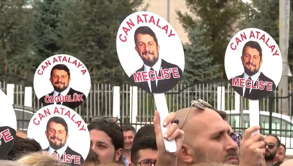 Bazı barolardan “Can Atalay’a destek” açıklaması