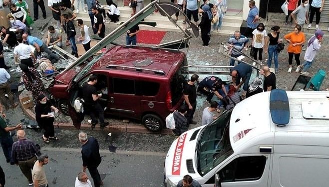 Beyoğlu’nda durağa girerek 2 kişinin ölümüne sebep olan sürücüye 13 yıl 4 ay hapis cezası