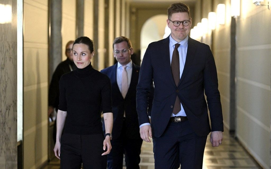 Finlandiya’da Marin’in koltuğuna gelen ismin de fotoğrafları olay oldu