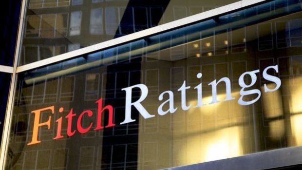 Fitch 2023 küresel büyüme tahminini yükseltti