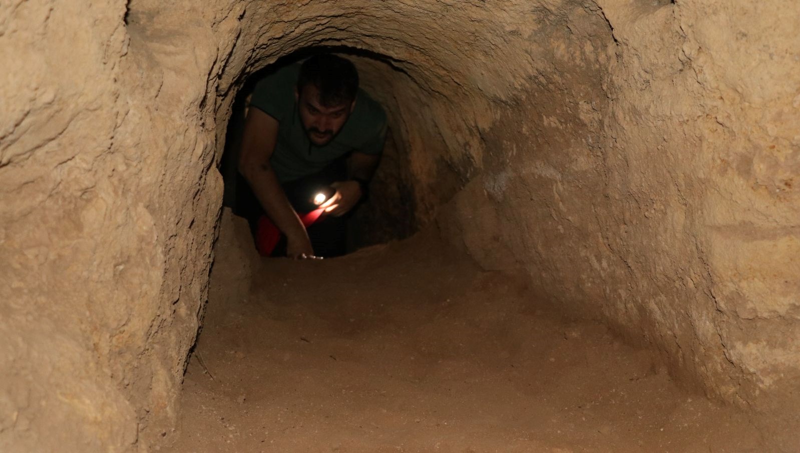 Hadrianopolis Antik Kenti’nde 5 bin 500 yıllık kaya yerleşkesi gün yüzüne çıkarılıyor