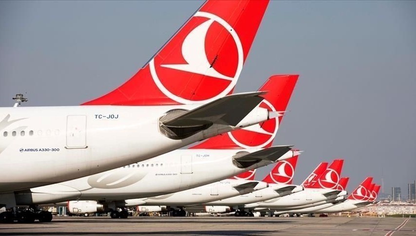 Kemer takmayan yolcu uçaktan indirildi