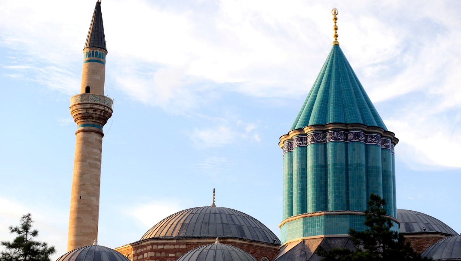 Konya’nın yeşil kubbesi “Kubbe-i Hadra” üç yıl sonra ziyarete açıldı