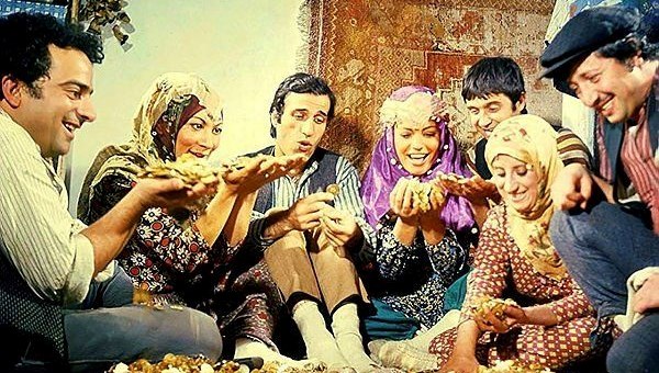 “Köyden İndim Şehire” filminin bir bölümünün de çekildiği bina yeniden ilgi görüyor