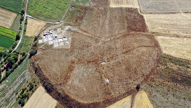 Kütahya’daki höyükte 3 bin 700 yıllık beyin ve deri kalıntıları bulundu