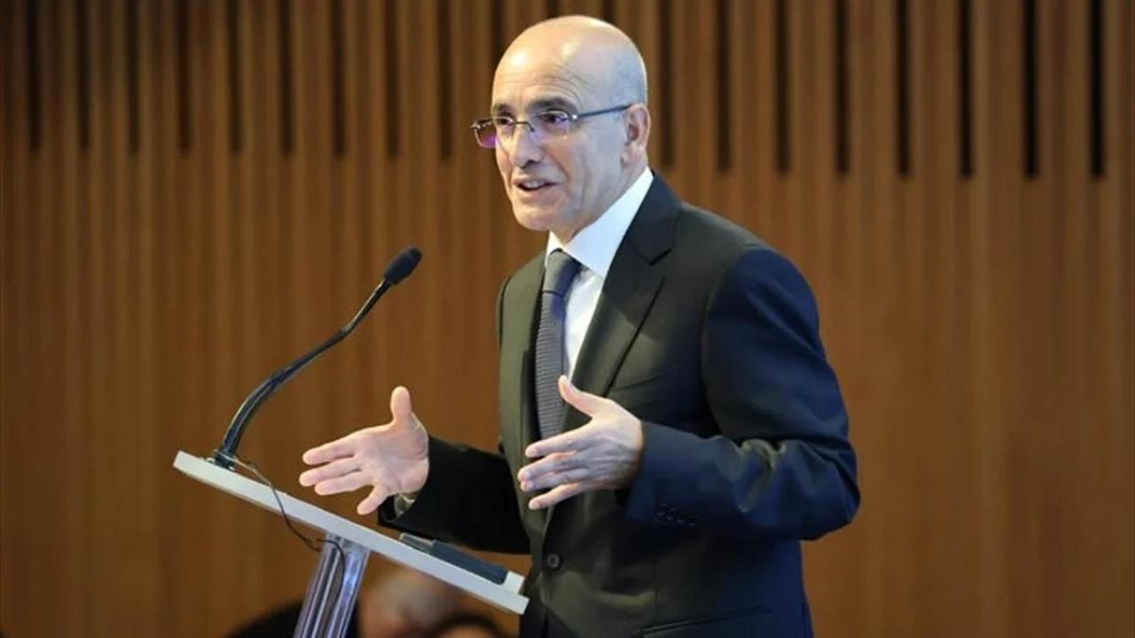 Mehmet Şimşek’in açıklamaları Bloomberg manşetinde