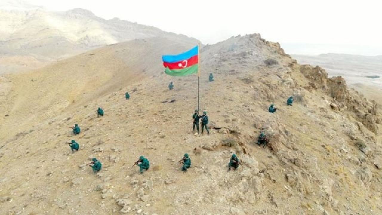 “Teslim olun” çağırısı! Karabağ’da 60’tan fazla mevzi Azerbaycan ordusunun kontrolünde