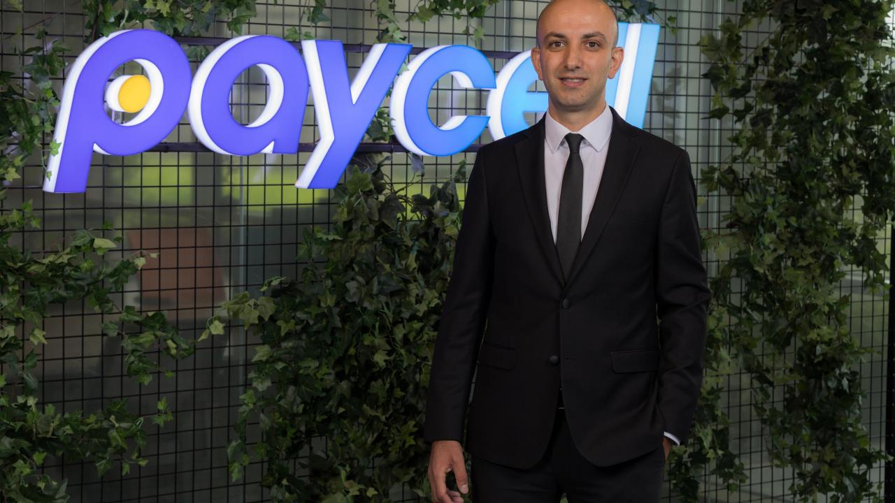 Tüm finansal işlemleri tek uygulamada toplayan Paycell yenilendi