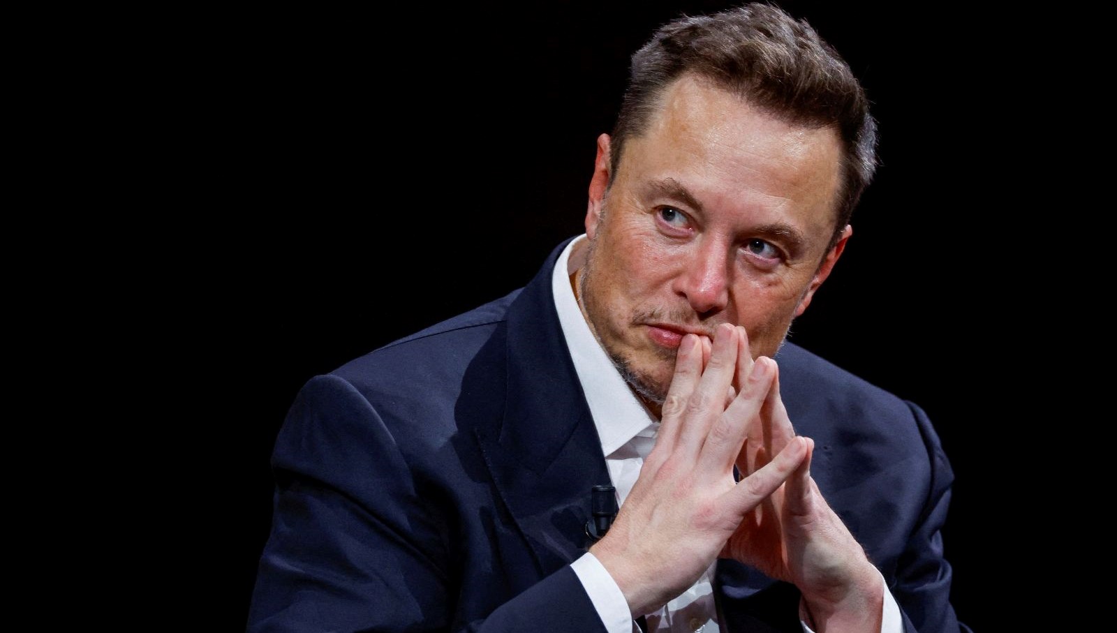 AB’den Elon Musk’a 24 saat süre