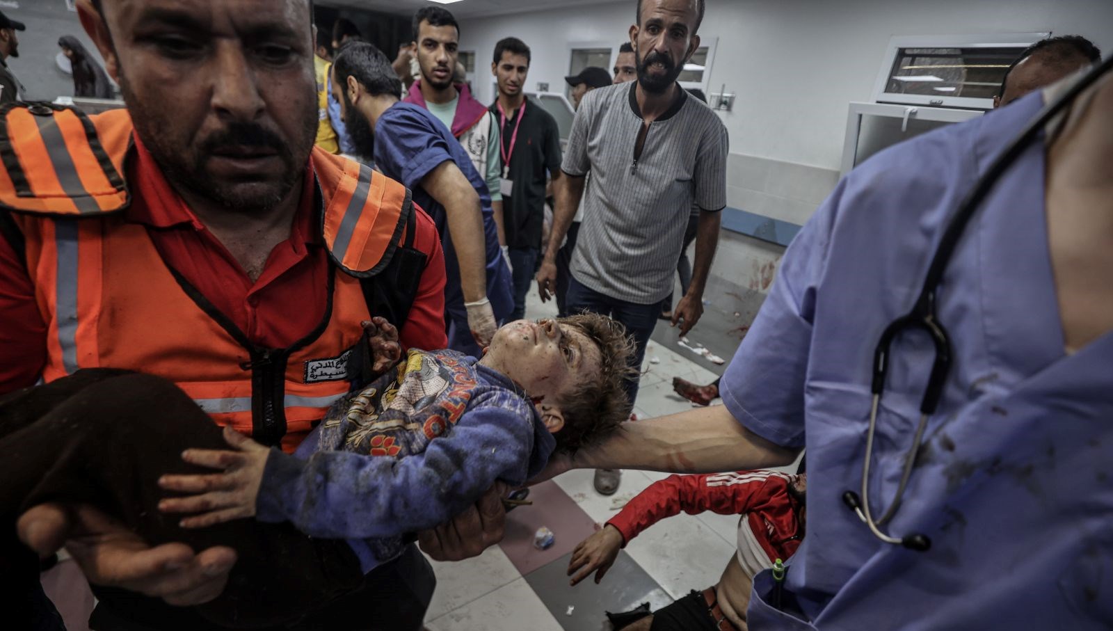 Bakanlar İsrail’in Gazze’deki hastane saldırısını kınadı