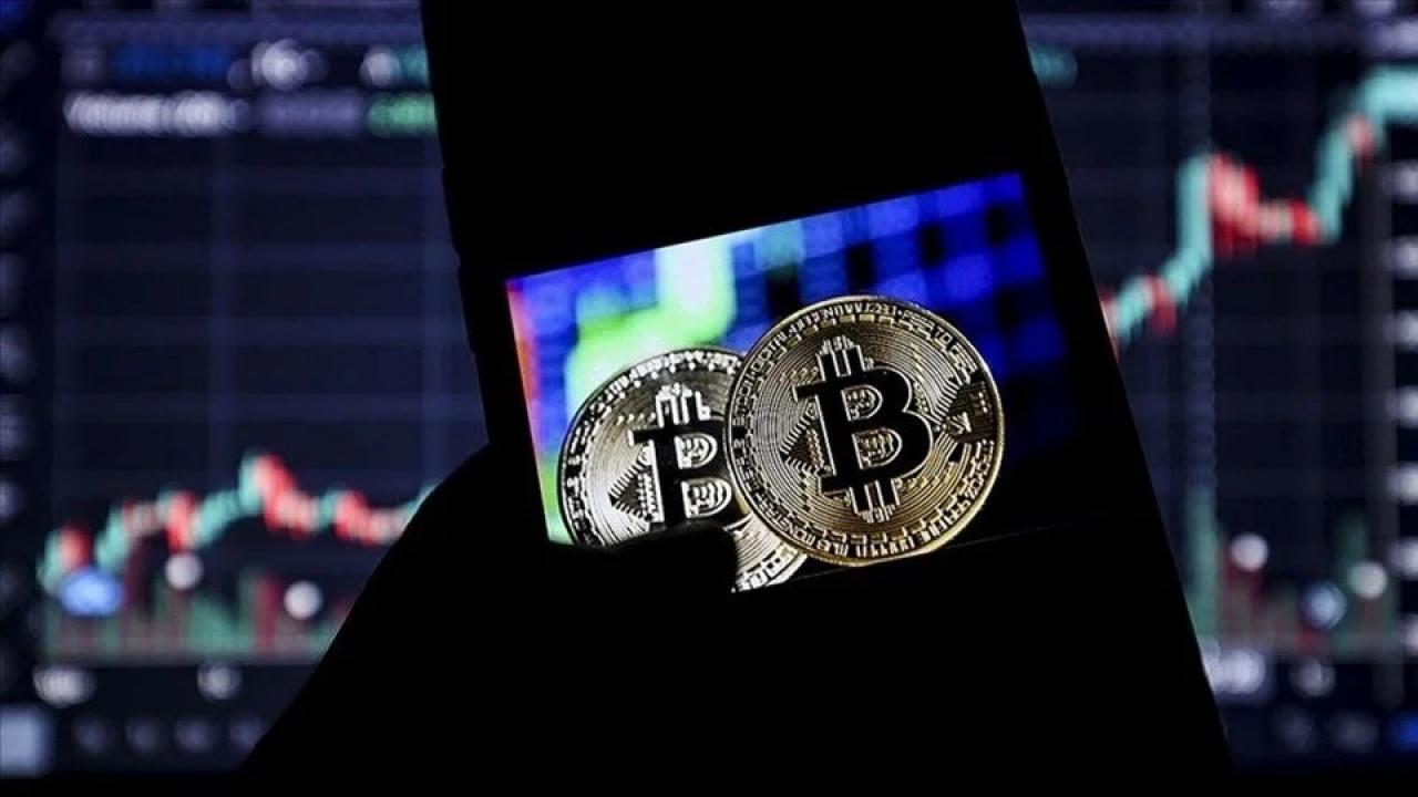 Bitcoin’de sert yükseliş! 17 ayın zirvesini gördü