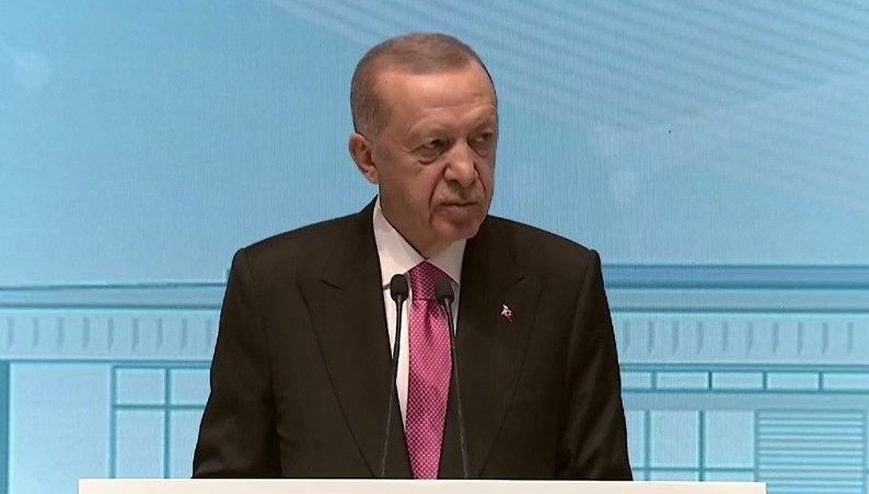 Cumhurbaşkanı Erdoğan: Prangaların sökülüp atılma zamanı geldi