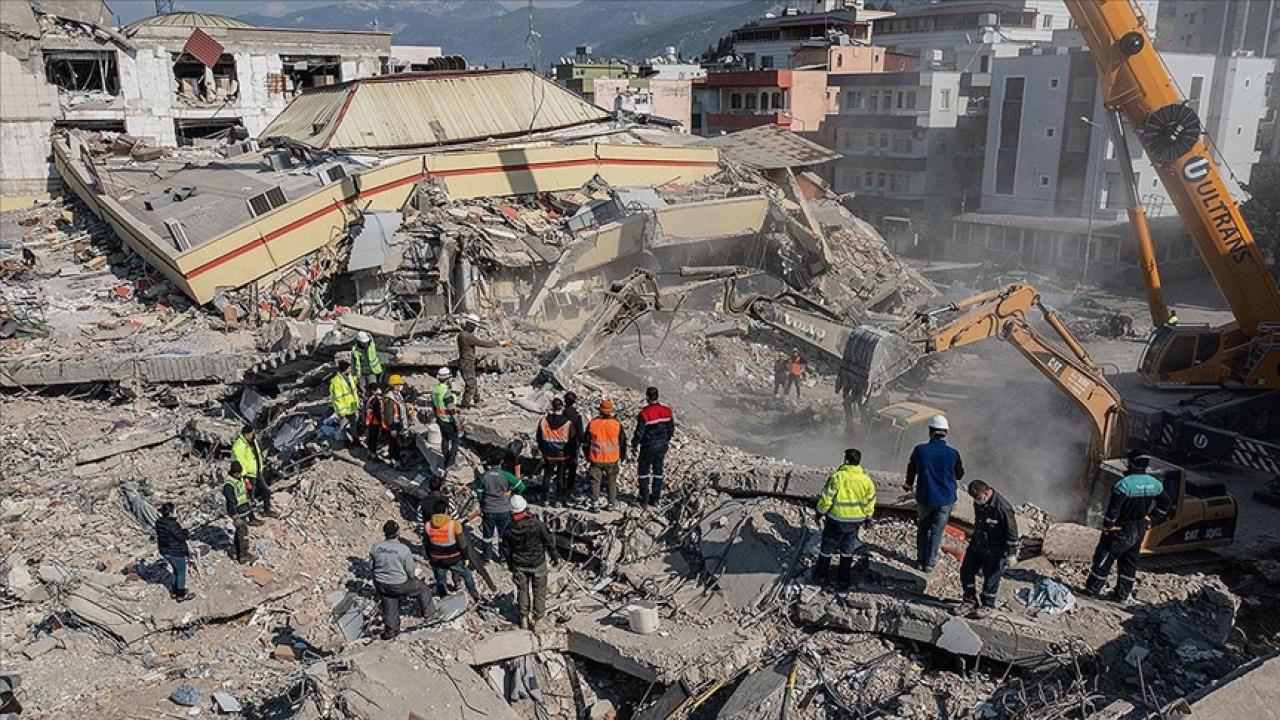 Depremzedelere konut kredisi ve hibe kararı Resmi Gazete’de