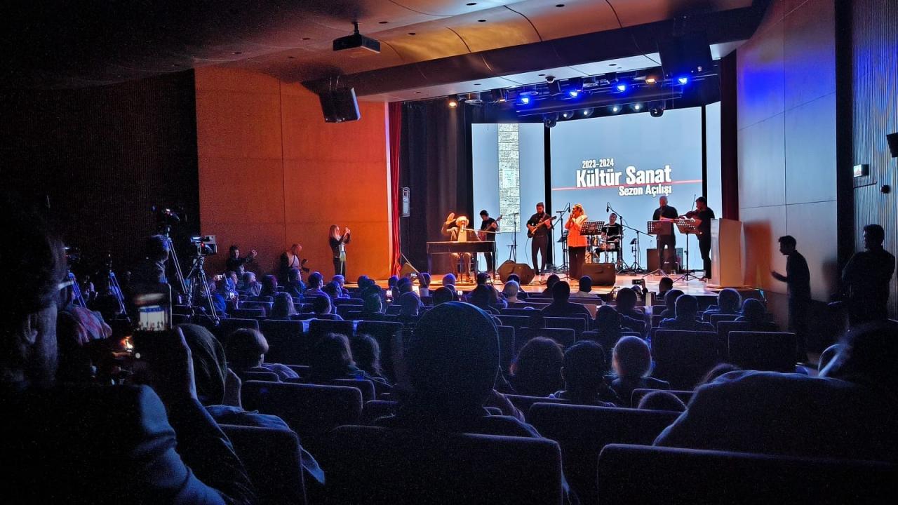 Eyüpsultan’da bilim, düşünce ve sanat harmanlanıyor
