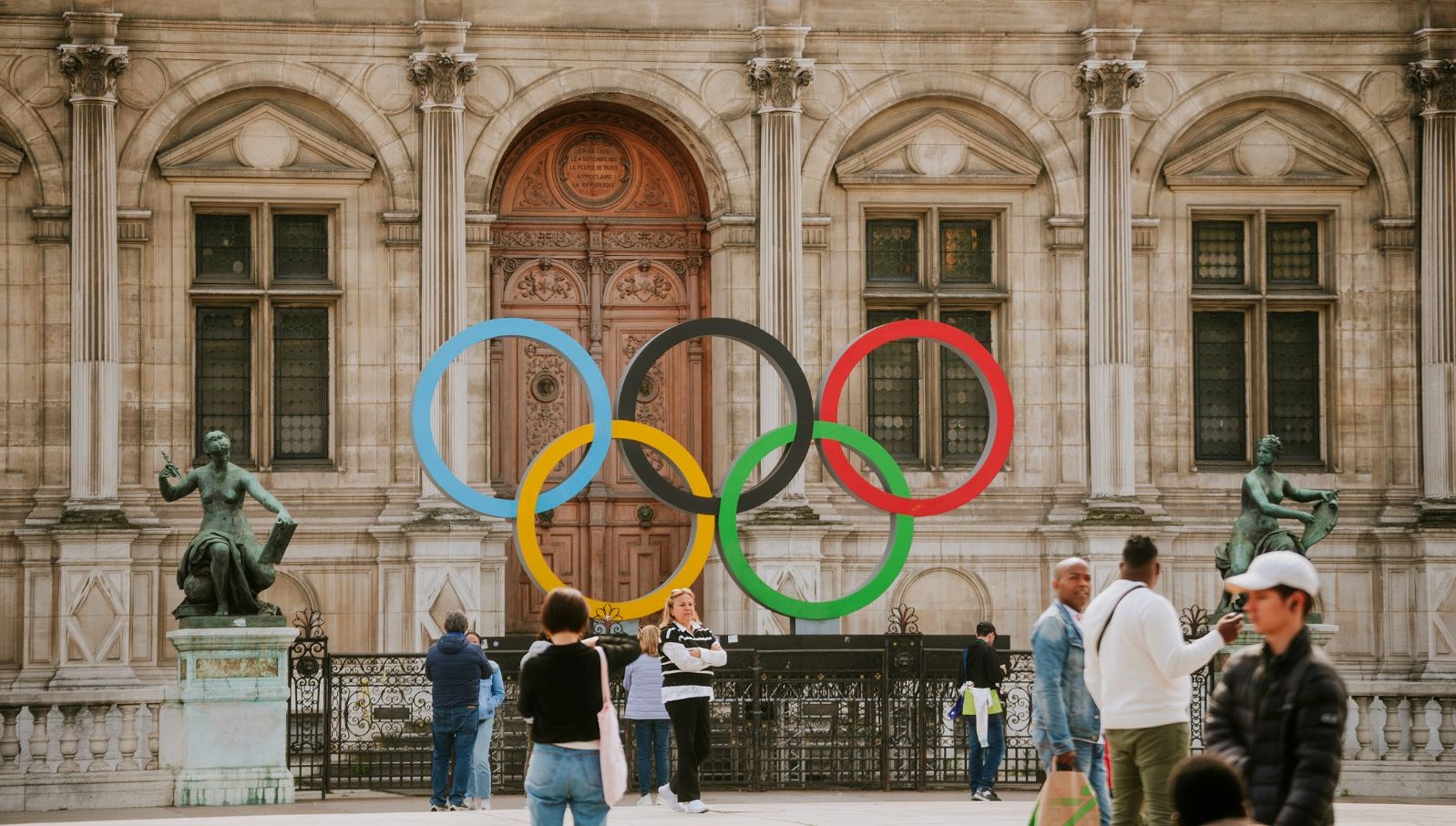 Fransız sporculara başörtüsü yasağına Uluslararası Olimpiyat Komitesi’nden açıklama