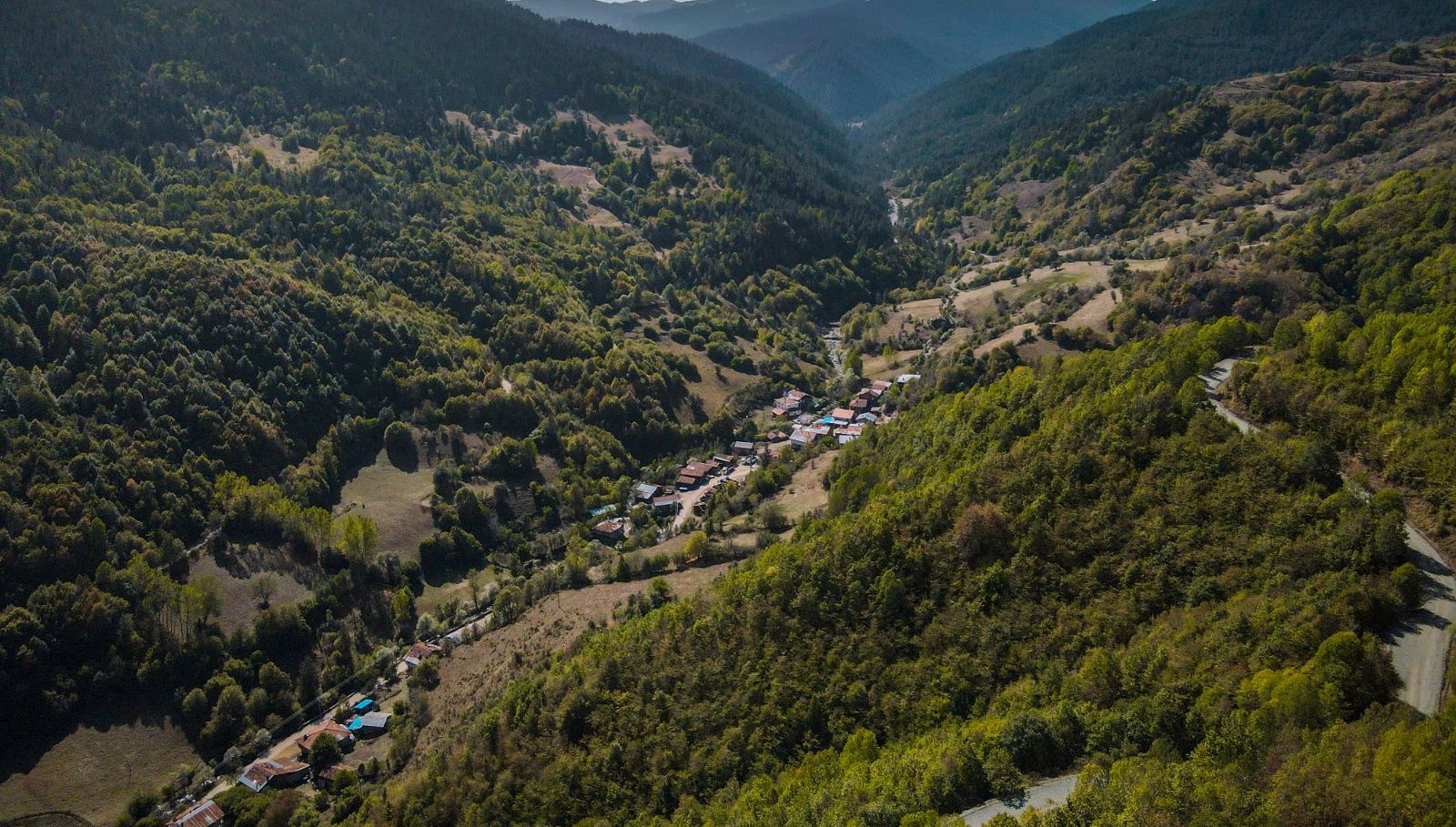 Ilgaz Dağı’nda sonbahar renkleri hakim olmaya başladı