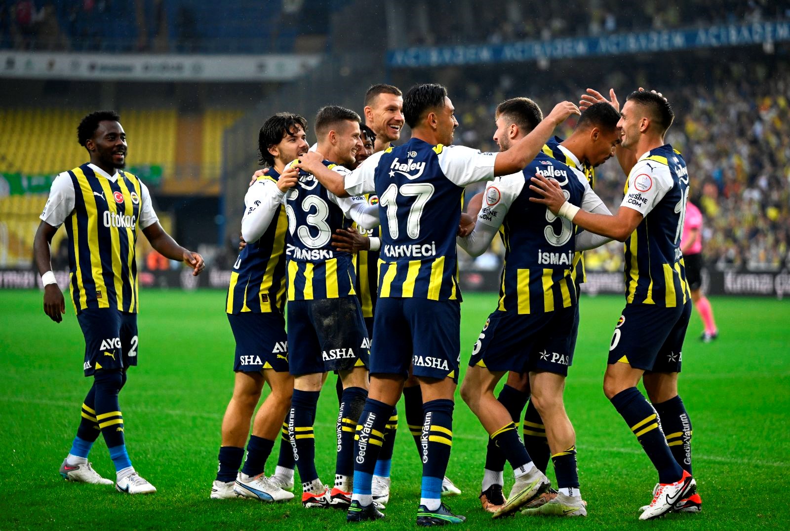 Kasımpaşa-Fenerbahçe maçı ne zaman, saat kaçta ve hangi kanalda? Fenerbahçe 8’de 8 peşinde