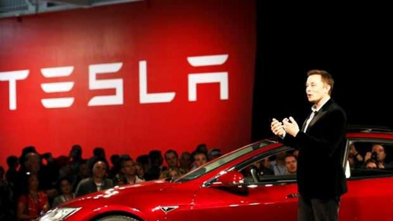 Tesla, Türkiye’de mi üretilecek? Bakan Kacır açıkladı!