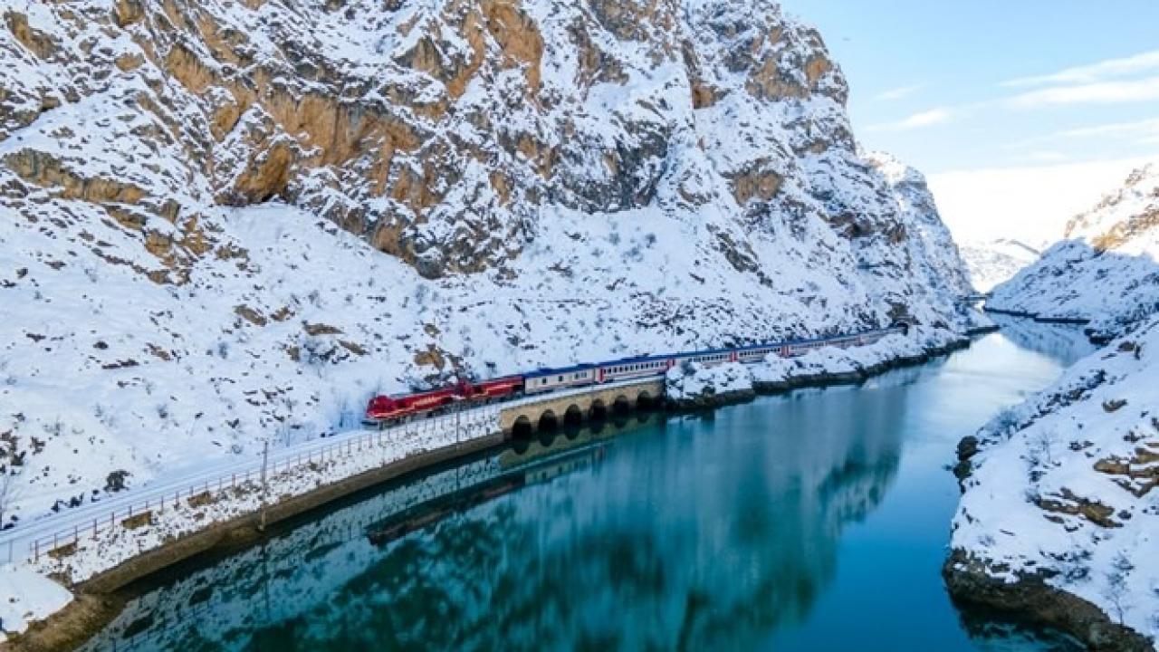 Turistik Doğu Ekspresi yeni sezonda 84 sefer yapacak