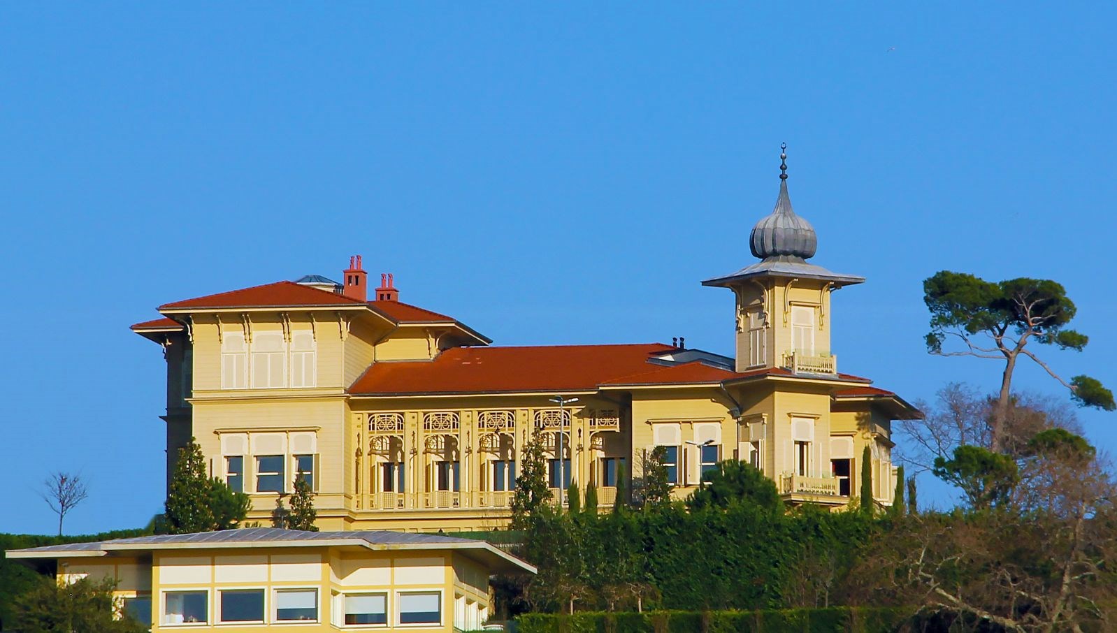 Vahdettin Köşkü (Çengelköy Köşkü) nerede, hangi ilçede?