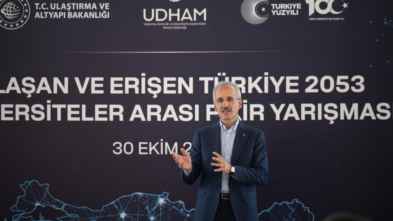 Bakan Uraloğlu açıkladı: Ücretsiz internet e-devlet üzerinden tanımlanacak!